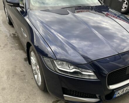 Синій Ягуар ХФ, об'ємом двигуна 2 л та пробігом 147 тис. км за 20000 $, фото 1 на Automoto.ua