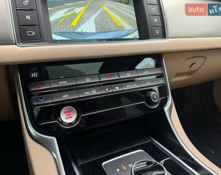 Синий Ягуар ХФ, объемом двигателя 3 л и пробегом 131 тыс. км за 17990 $, фото 19 на Automoto.ua