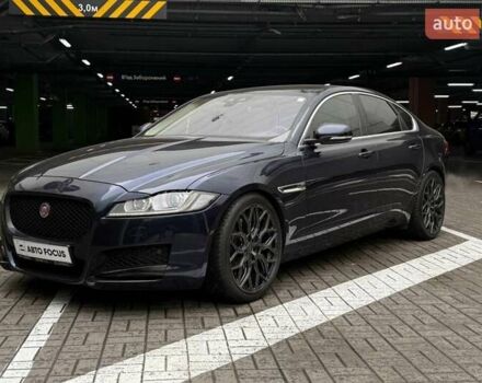 Синий Ягуар ХФ, объемом двигателя 3 л и пробегом 131 тыс. км за 17990 $, фото 3 на Automoto.ua