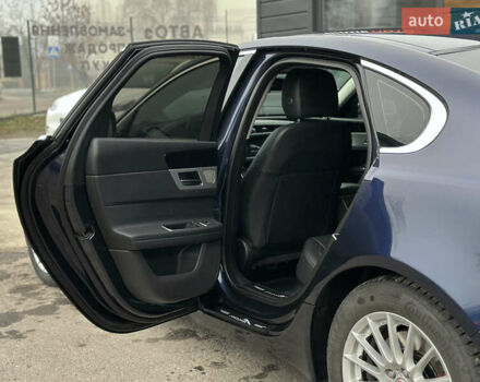 Синий Ягуар ХФ, объемом двигателя 2 л и пробегом 208 тыс. км за 16999 $, фото 55 на Automoto.ua