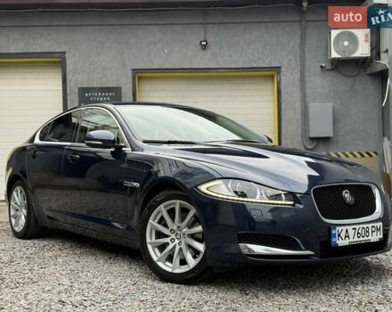 Синий Ягуар ХФ, объемом двигателя 2 л и пробегом 91 тыс. км за 15500 $, фото 1 на Automoto.ua