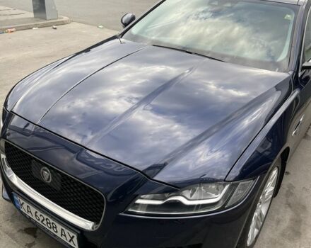 Синій Ягуар ХФ, об'ємом двигуна 2 л та пробігом 147 тис. км за 20000 $, фото 1 на Automoto.ua