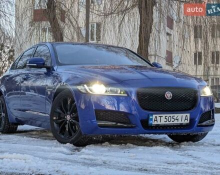 Синий Ягуар ХФ, объемом двигателя 2 л и пробегом 201 тыс. км за 25500 $, фото 1 на Automoto.ua