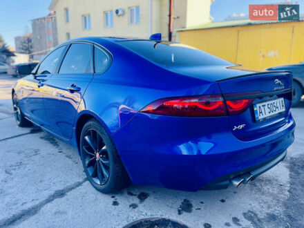 Синій Ягуар ХФ, об'ємом двигуна 2 л та пробігом 202 тис. км за 19999 $, фото 1 на Automoto.ua