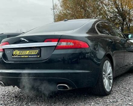 Зеленый Ягуар ХФ, объемом двигателя 3 л и пробегом 153 тыс. км за 13300 $, фото 5 на Automoto.ua