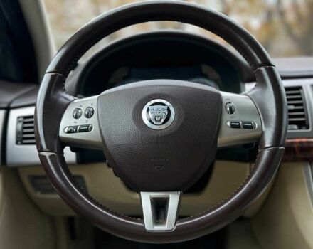 Зеленый Ягуар ХФ, объемом двигателя 3 л и пробегом 153 тыс. км за 13300 $, фото 7 на Automoto.ua