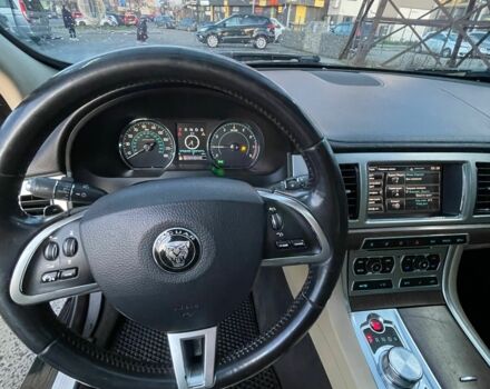 Зеленый Ягуар ХФ, объемом двигателя 2 л и пробегом 180 тыс. км за 14500 $, фото 7 на Automoto.ua