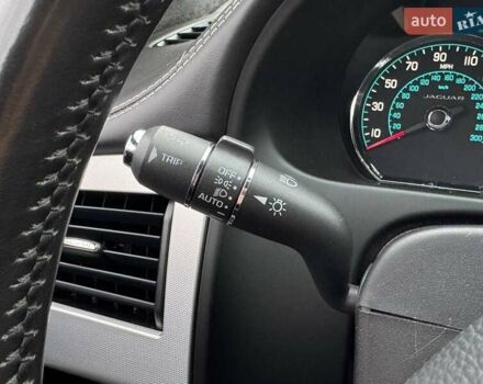 Зелений Ягуар ХФ, об'ємом двигуна 5 л та пробігом 108 тис. км за 35990 $, фото 15 на Automoto.ua