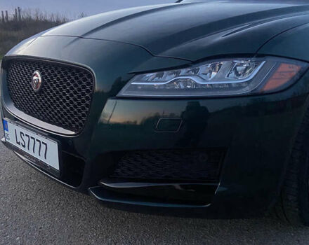 Зеленый Ягуар ХФ, объемом двигателя 2 л и пробегом 147 тыс. км за 22500 $, фото 2 на Automoto.ua