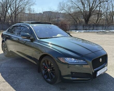 Зеленый Ягуар ХФ, объемом двигателя 2 л и пробегом 153 тыс. км за 17000 $, фото 1 на Automoto.ua