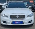 Білий Ягуар Ікс Джей, об'ємом двигуна 5 л та пробігом 98 тис. км за 19600 $, фото 4 на Automoto.ua