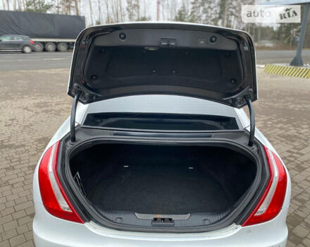 Білий Ягуар Ікс Джей, об'ємом двигуна 3 л та пробігом 194 тис. км за 19950 $, фото 40 на Automoto.ua