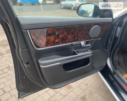 Білий Ягуар Ікс Джей, об'ємом двигуна 3 л та пробігом 194 тис. км за 19950 $, фото 24 на Automoto.ua