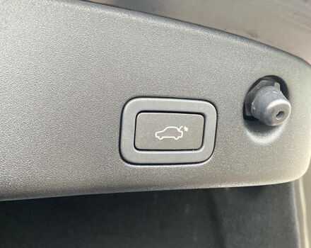 Білий Ягуар Ікс Джей, об'ємом двигуна 3 л та пробігом 194 тис. км за 19950 $, фото 39 на Automoto.ua