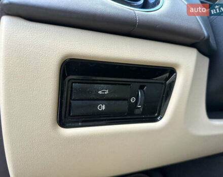 Ягуар Икс Джей 2013 в Киеве на Automoto.ua Белый Ягуар Икс Джей, объемом двигателя 2.99 л и пробегом 130 тыс. км за 14999 $, фото 12 на Automoto.ua