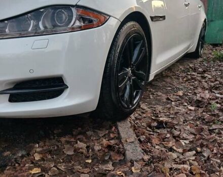 Белый Ягуар Икс Джей, объемом двигателя 3 л и пробегом 156 тыс. км за 22000 $, фото 6 на Automoto.ua