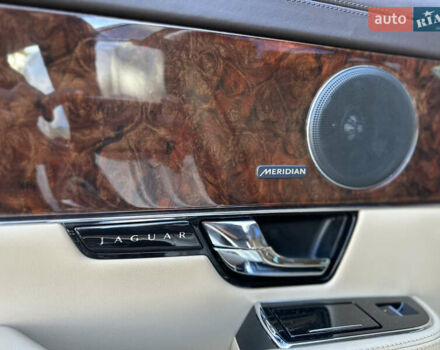 Ягуар Икс Джей 2013 в Киеве на Automoto.ua Белый Ягуар Икс Джей, объемом двигателя 2.99 л и пробегом 130 тыс. км за 14999 $, фото 27 на Automoto.ua