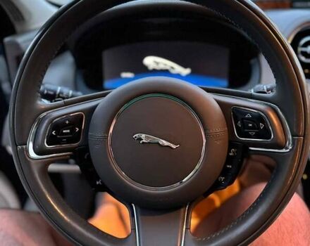 Ягуар Икс Джей 2013 в Луцке на Automoto.ua Белый Ягуар Икс Джей, объемом двигателя 3 л и пробегом 115 тыс. км за 27900 $, фото 35 на Automoto.ua