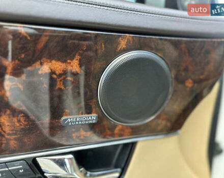 Ягуар Икс Джей 2013 в Киеве на Automoto.ua Белый Ягуар Икс Джей, объемом двигателя 2.99 л и пробегом 130 тыс. км за 14999 $, фото 9 на Automoto.ua