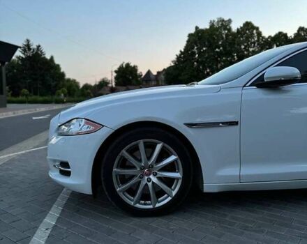 Ягуар Икс Джей 2013 в Луцке на Automoto.ua Белый Ягуар Икс Джей, объемом двигателя 3 л и пробегом 115 тыс. км за 27900 $, фото 13 на Automoto.ua