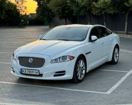 Ягуар Икс Джей 2013 в Луцке на Automoto.ua Белый Ягуар Икс Джей, объемом двигателя 3 л и пробегом 115 тыс. км за 27900 $, фото 1 на Automoto.ua