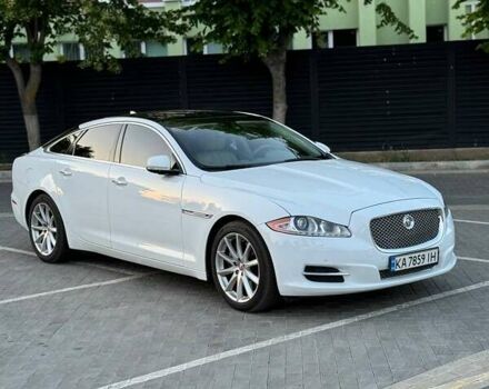 Ягуар Икс Джей 2013 в Луцке на Automoto.ua Белый Ягуар Икс Джей, объемом двигателя 3 л и пробегом 115 тыс. км за 27900 $, фото 9 на Automoto.ua