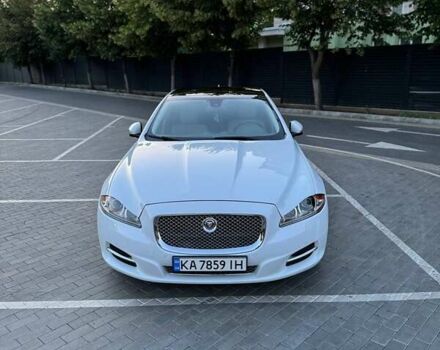 Ягуар Икс Джей 2013 в Луцке на Automoto.ua Белый Ягуар Икс Джей, объемом двигателя 3 л и пробегом 115 тыс. км за 27900 $, фото 28 на Automoto.ua