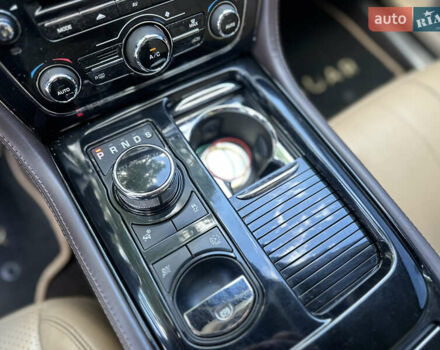 Ягуар Икс Джей 2013 в Киеве на Automoto.ua Белый Ягуар Икс Джей, объемом двигателя 2.99 л и пробегом 130 тыс. км за 14999 $, фото 20 на Automoto.ua