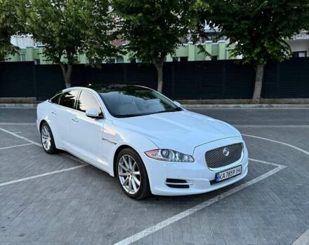 Ягуар Икс Джей 2013 в Луцке на Automoto.ua Белый Ягуар Икс Джей, объемом двигателя 3 л и пробегом 115 тыс. км за 27900 $, фото 5 на Automoto.ua