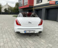 Ягуар Икс Джей 2014 в Яремче на Automoto.ua Белый Ягуар Икс Джей, объемом двигателя 3 л и пробегом 110 тыс. км за 22700 $, фото 15 на Automoto.ua