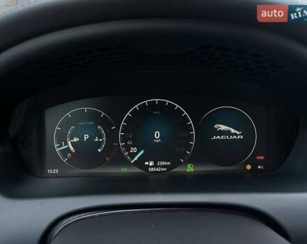 Білий Ягуар Ікс Джей, об'ємом двигуна 3 л та пробігом 58 тис. км за 33990 $, фото 25 на Automoto.ua