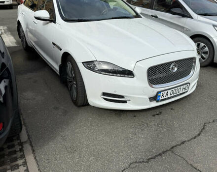 Білий Ягуар Ікс Джей, об'ємом двигуна 3 л та пробігом 160 тис. км за 37000 $, фото 1 на Automoto.ua