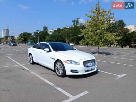Ягуар Ікс Джей 2013 у Києві на Automoto.ua Білий Ягуар Ікс Джей, об'ємом двигуна 3 л та пробігом 210 тис. км за 17500 $, фото 1 на Automoto.ua