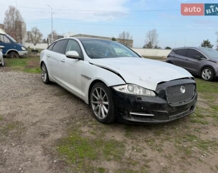 Белый Ягуар Икс Джей, объемом двигателя 2.99 л и пробегом 202 тыс. км за 13500 $, фото 1 на Automoto.ua