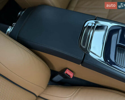 Черный Ягуар Икс Джей, объемом двигателя 5 л и пробегом 125 тыс. км за 20500 $, фото 41 на Automoto.ua