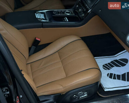 Черный Ягуар Икс Джей, объемом двигателя 5 л и пробегом 125 тыс. км за 20500 $, фото 44 на Automoto.ua