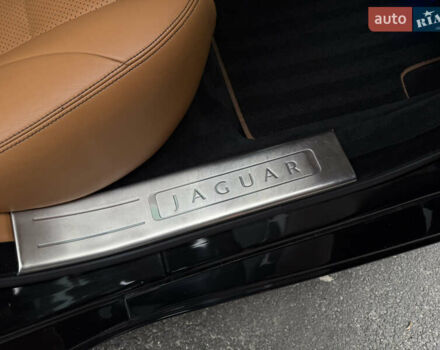 Черный Ягуар Икс Джей, объемом двигателя 5 л и пробегом 125 тыс. км за 20500 $, фото 55 на Automoto.ua