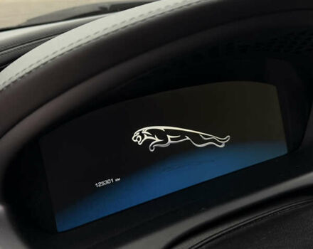 Черный Ягуар Икс Джей, объемом двигателя 5 л и пробегом 125 тыс. км за 20500 $, фото 28 на Automoto.ua