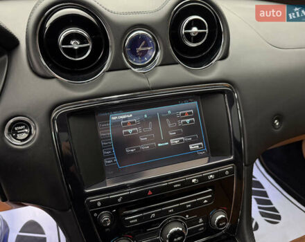 Черный Ягуар Икс Джей, объемом двигателя 5 л и пробегом 125 тыс. км за 20500 $, фото 37 на Automoto.ua