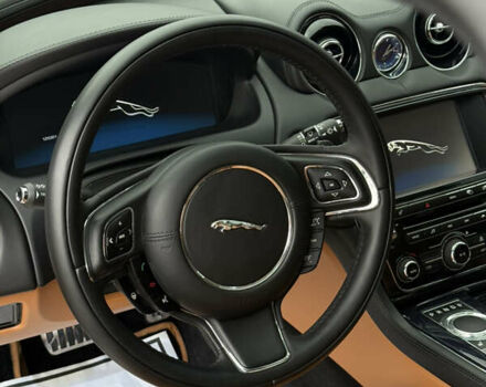 Черный Ягуар Икс Джей, объемом двигателя 5 л и пробегом 125 тыс. км за 20500 $, фото 27 на Automoto.ua