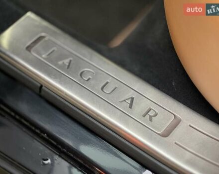 Чорний Ягуар Ікс Джей, об'ємом двигуна 5 л та пробігом 127 тис. км за 26000 $, фото 19 на Automoto.ua