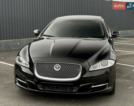 Черный Ягуар Икс Джей, объемом двигателя 5 л и пробегом 125 тыс. км за 20500 $, фото 8 на Automoto.ua