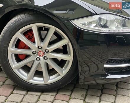 Чорний Ягуар Ікс Джей, об'ємом двигуна 5 л та пробігом 127 тис. км за 26000 $, фото 20 на Automoto.ua