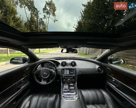 Ягуар Икс Джей 2013 в Киеве на Automoto.ua Черный Ягуар Икс Джей, объемом двигателя 3 л и пробегом 73 тыс. км за 29900 $, фото 57 на Automoto.ua