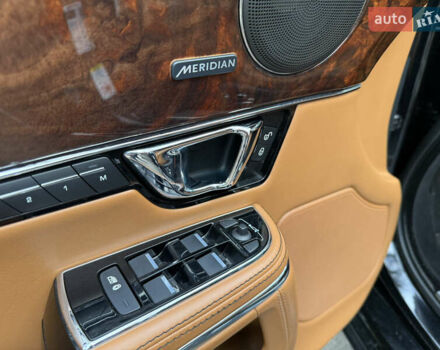 Черный Ягуар Икс Джей, объемом двигателя 3 л и пробегом 138 тыс. км за 20000 $, фото 15 на Automoto.ua