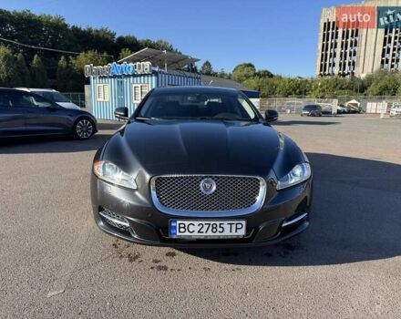 Чорний Ягуар Ікс Джей, об'ємом двигуна 3 л та пробігом 176 тис. км за 14500 $, фото 2 на Automoto.ua