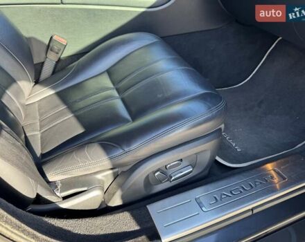 Чорний Ягуар Ікс Джей, об'ємом двигуна 3 л та пробігом 176 тис. км за 14500 $, фото 14 на Automoto.ua