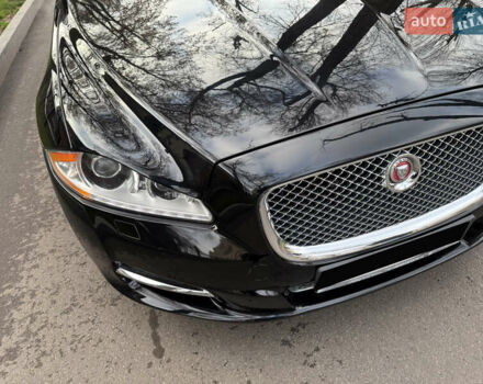 Черный Ягуар Икс Джей, объемом двигателя 3 л и пробегом 138 тыс. км за 20000 $, фото 4 на Automoto.ua