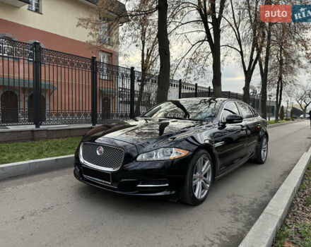Черный Ягуар Икс Джей, объемом двигателя 3 л и пробегом 138 тыс. км за 20000 $, фото 1 на Automoto.ua