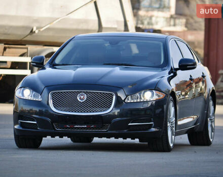 Черный Ягуар Икс Джей, объемом двигателя 3 л и пробегом 179 тыс. км за 16500 $, фото 1 на Automoto.ua